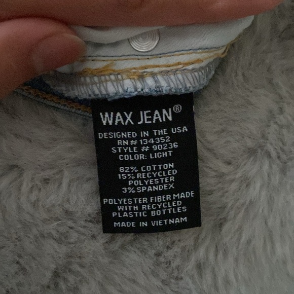 Light Blue Ripped Shorts Size S - Picture 4 of 4